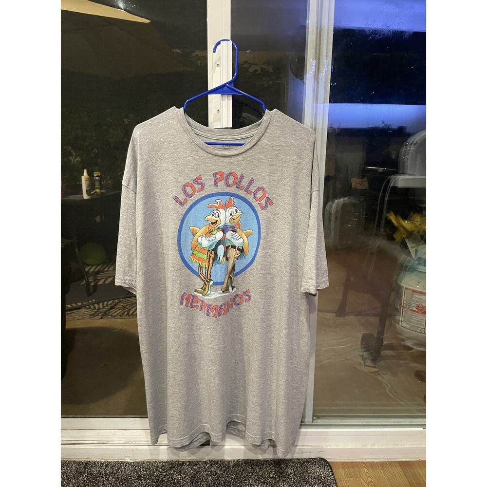 2XL "Los Pollos Hermanos" t-shirt from the TV show Breaking Bad 2015 Pre Owned